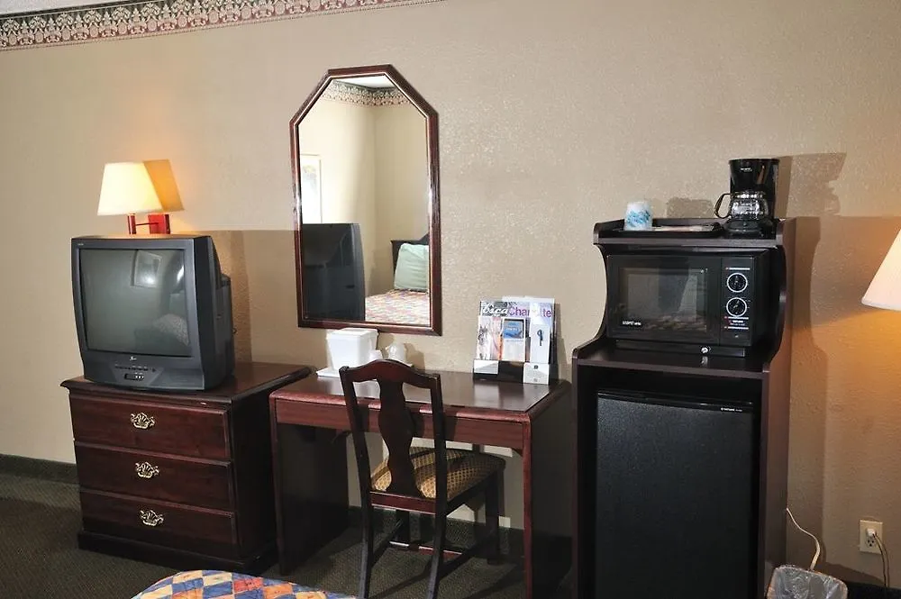 Continental Inn - Charlotte 2*,  United States